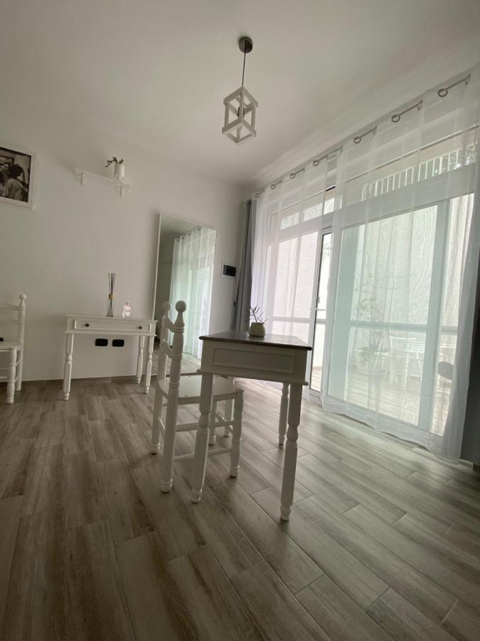 La Casa Di Nina Bed and Breakfast Lecce Buitenkant foto