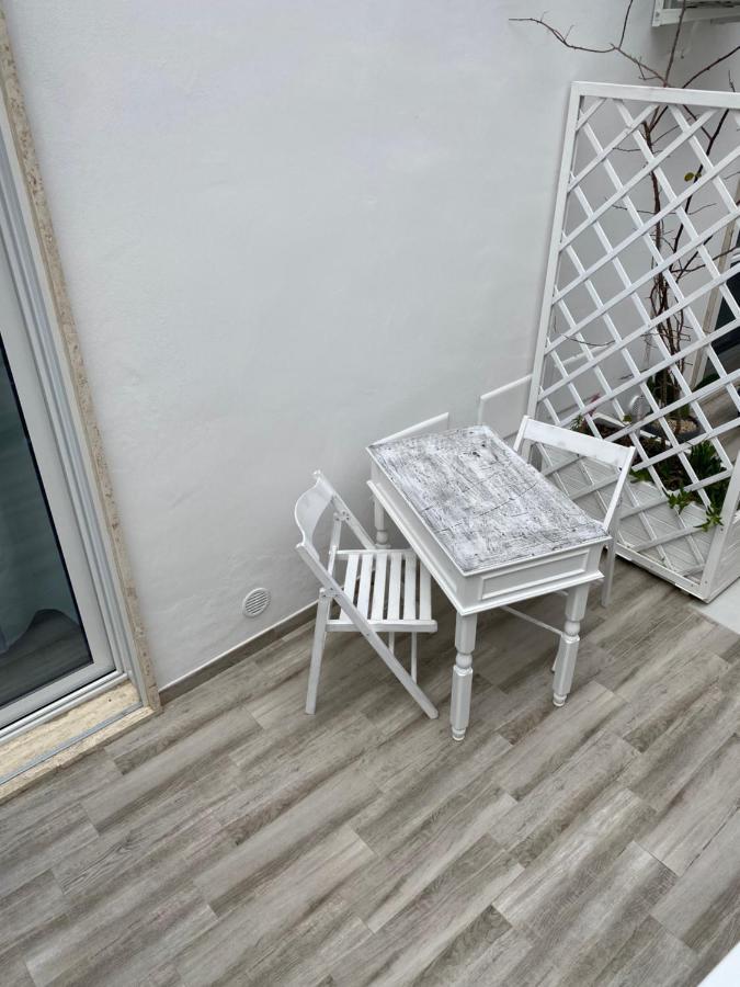 La Casa Di Nina Bed and Breakfast Lecce Buitenkant foto
